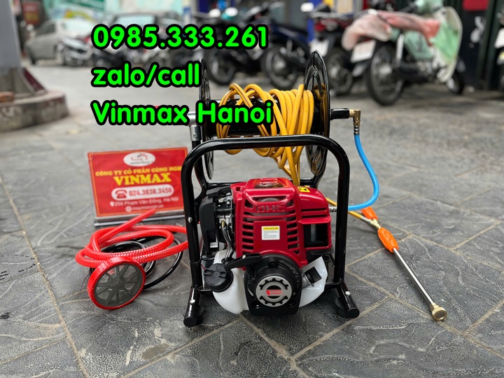 Máy phun thuốc gắn rulo cuốn dây động cơ 4 thì Turbo TB35