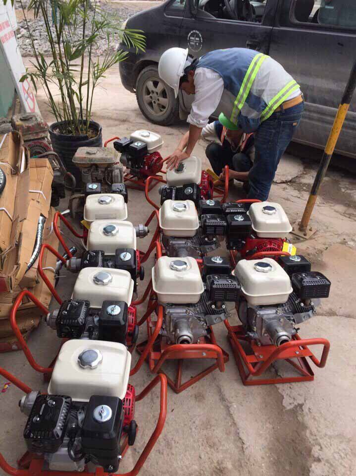 Sắn kho Đầm dùi bê tông, dây chày đầm dùi bê tông