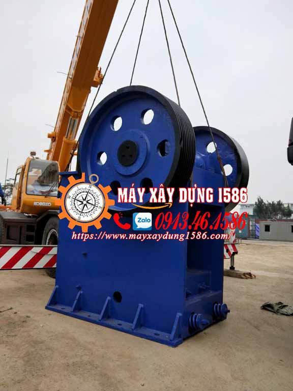 Máy nghiền đá mini, giao hàng mọi miền tổ quốc