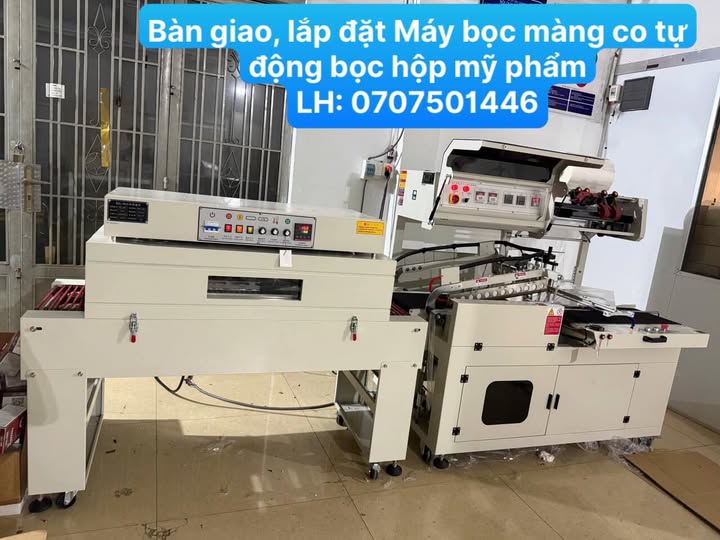 bán máy bọc màng co tự động bọc hộp mỹ phẩm