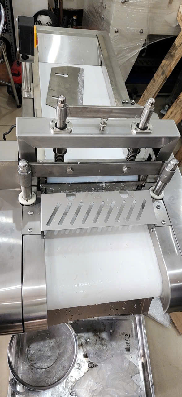 Máy thái xoài đông lạnh hạt lựu, máy thái trái cây hạt lựu, máy thái