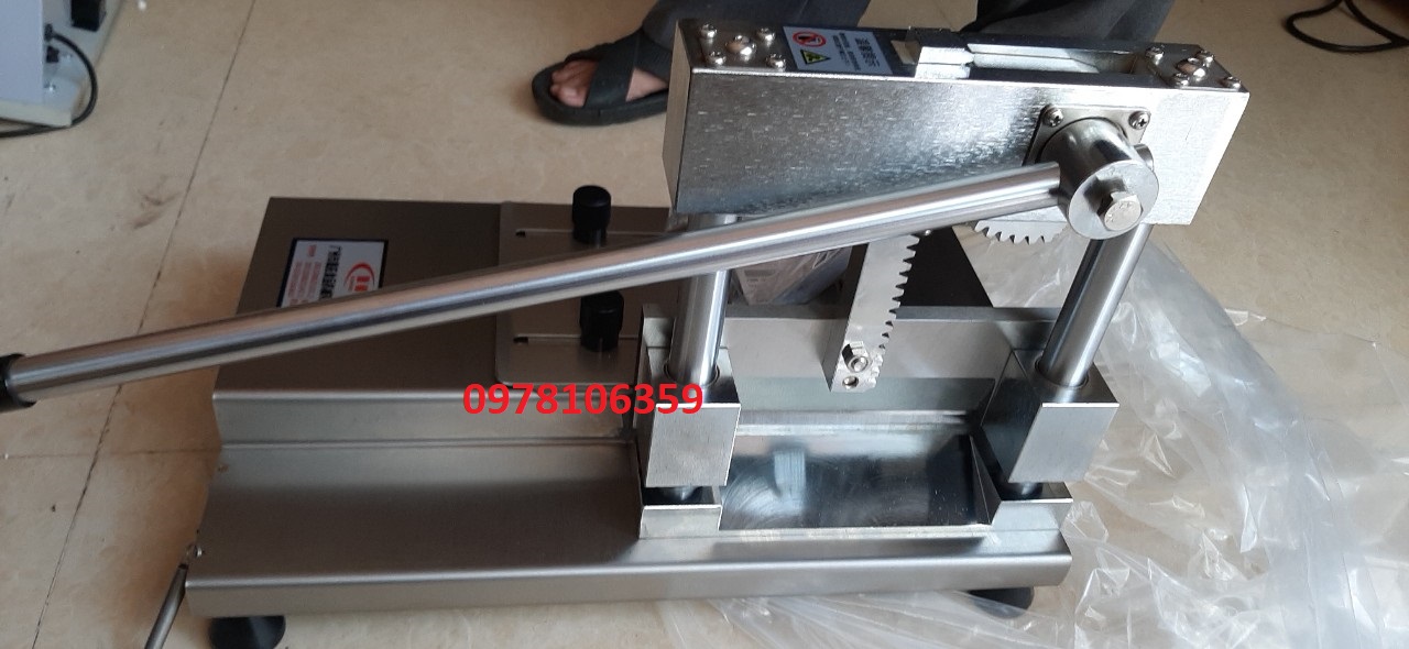 Máy chặt giò heo, máy chặt chân giò lợn, máy chặt sườn non- móng giò