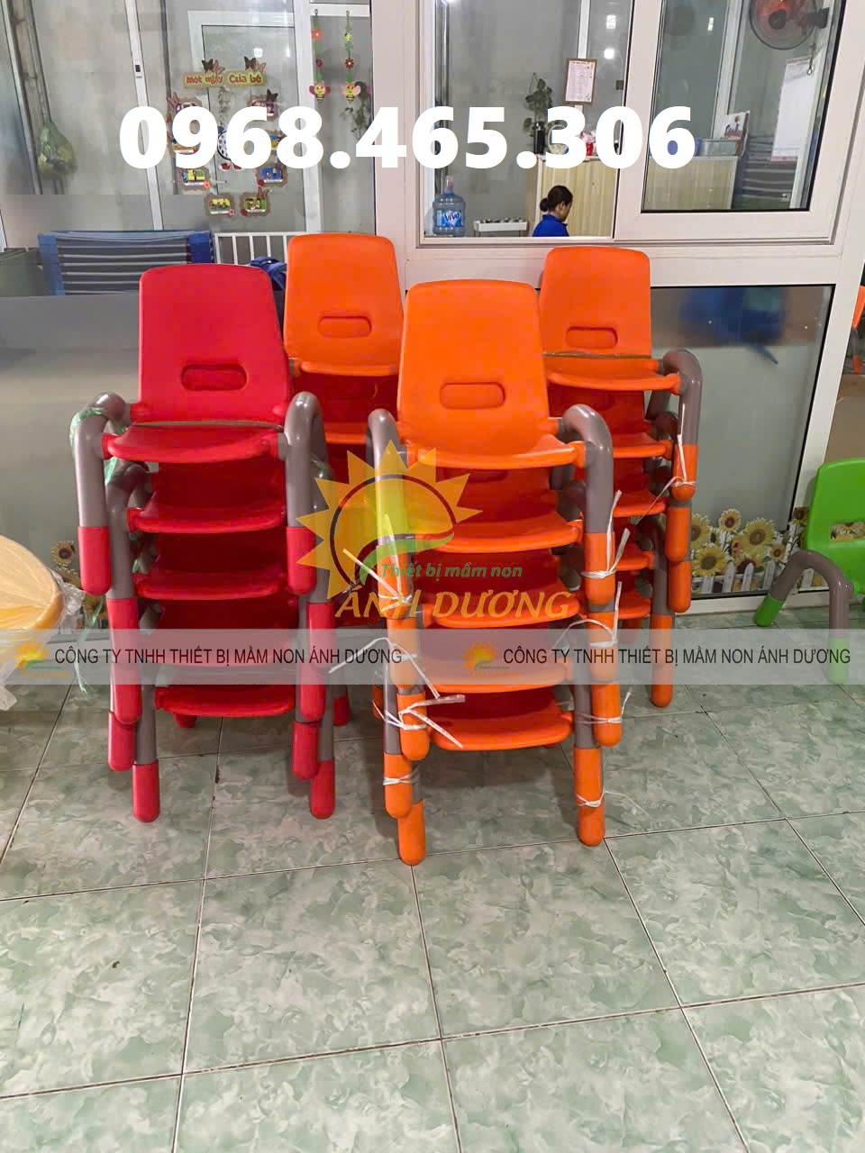Ghế nhựa tay vịn mầm non, ghế tay vịn mầm non nhập khẩu