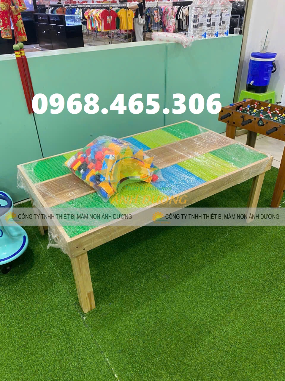 Bàn chơi lego trẻ em, tường lego trẻ em nhiều mẫu, bàn lego mầm non