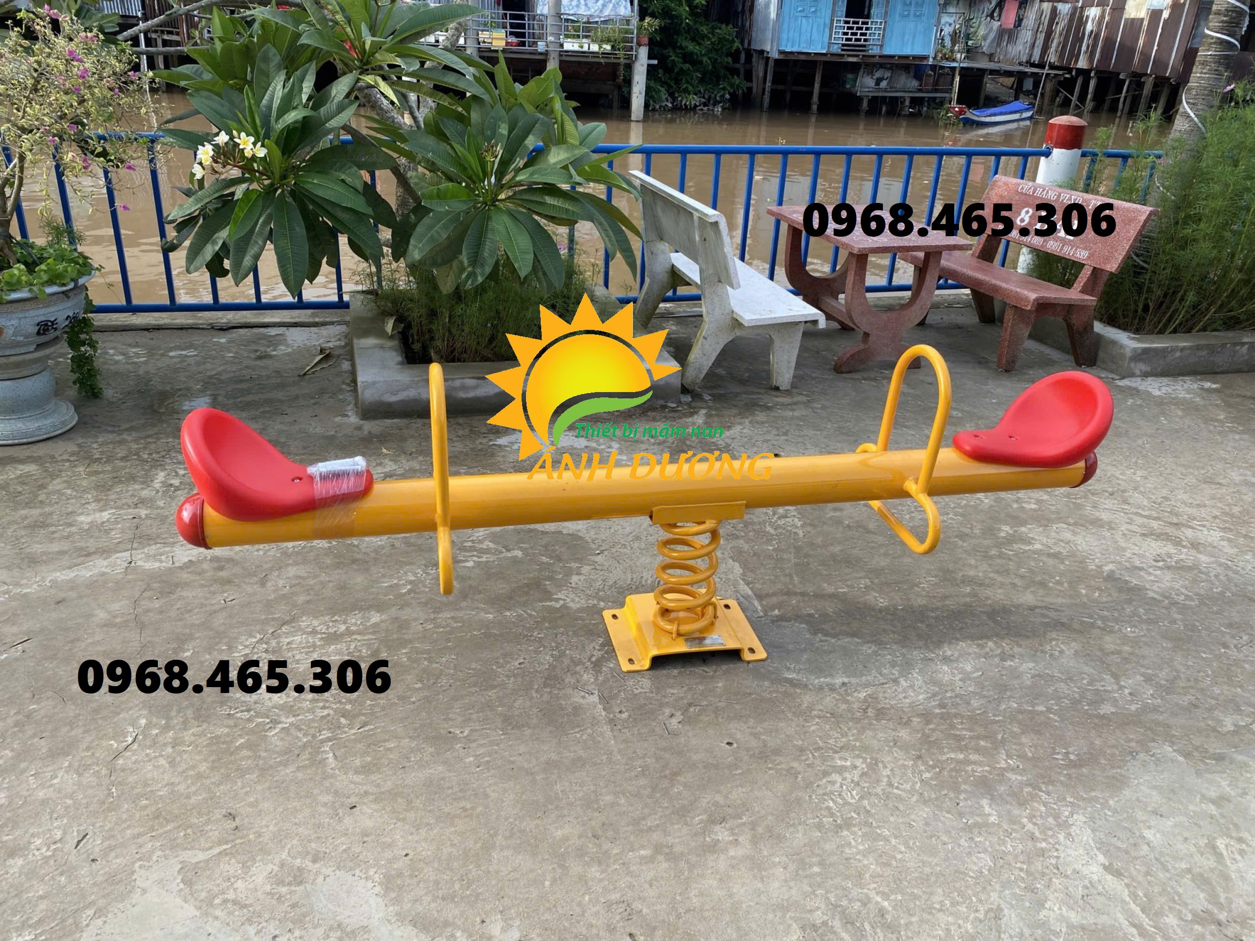 Bập bênh lò xo trẻ em, bập bênh sắt trẻ em nhiều mẫu giá rẻ
