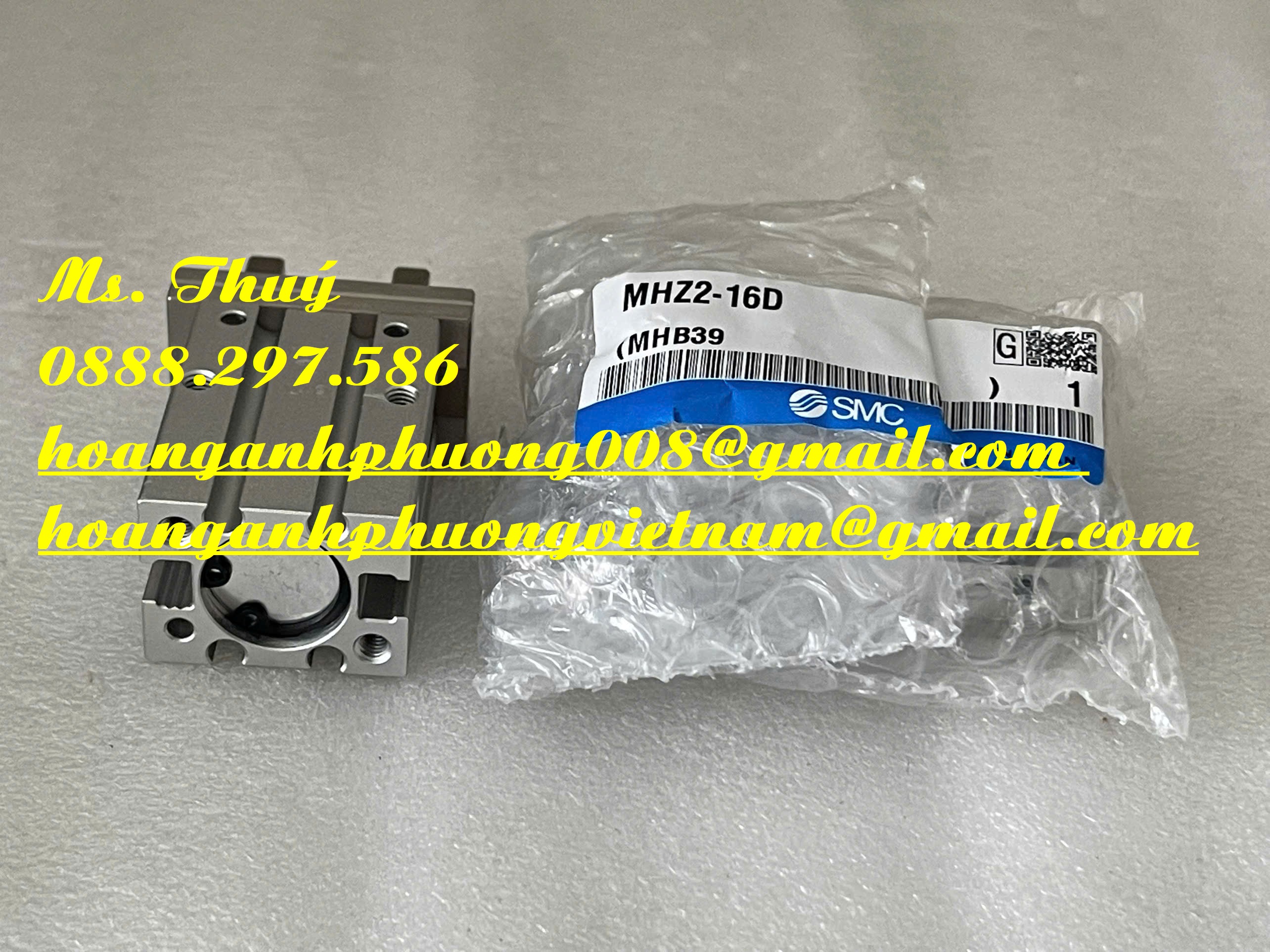 Mới 100% - Xi lanh kẹo SMC MHZ2-16D- Bình Dương