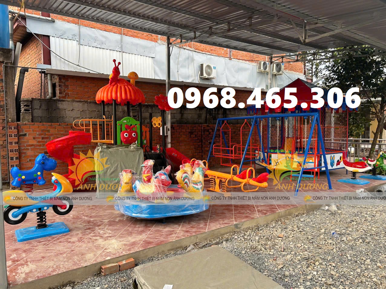 Cầu trượt trẻ em, thang leo xích đu trẻ em ngoài trời