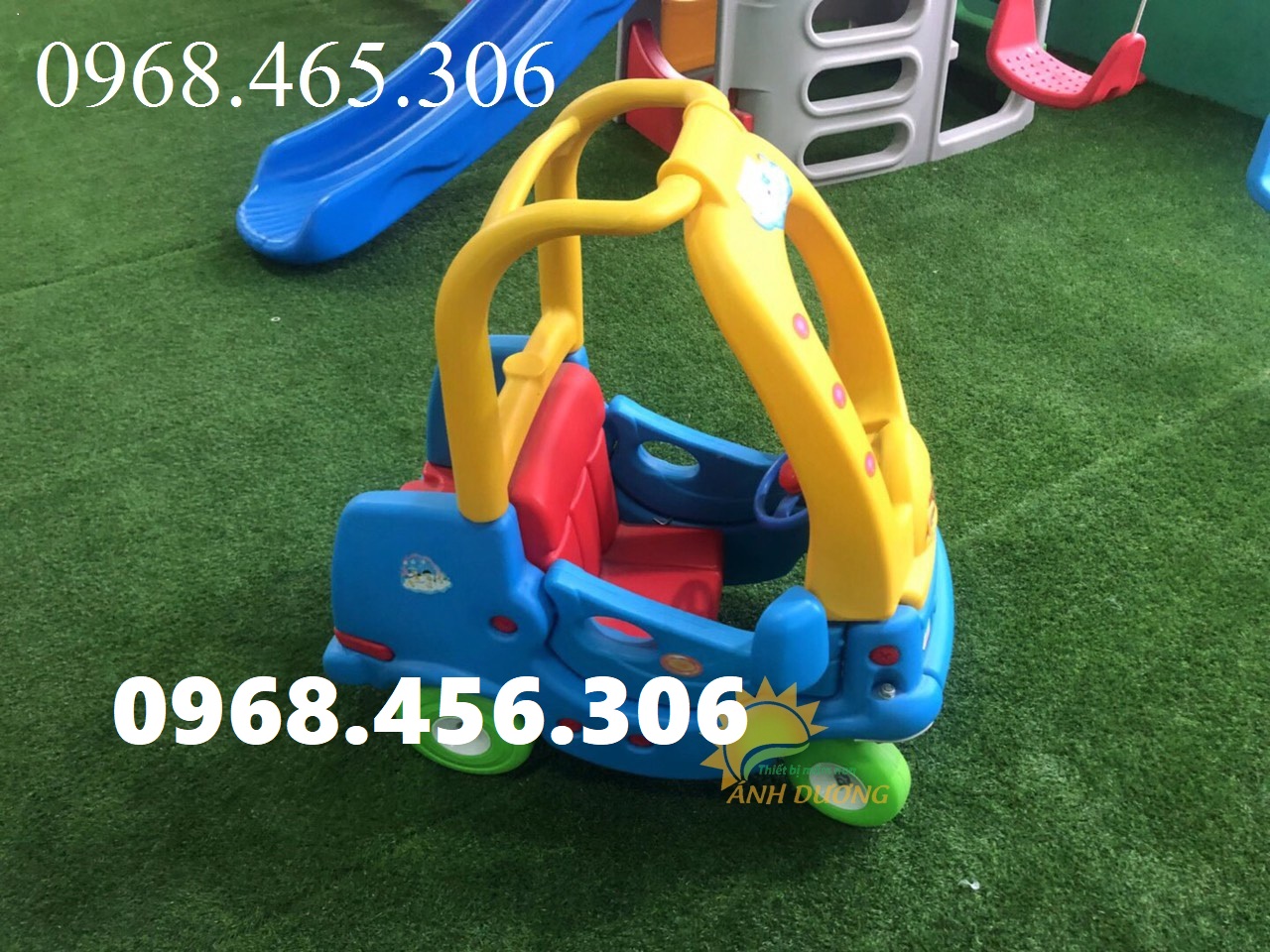 Xe chòi chân ô tô mái vòm trẻ em hàng nhập khẩu chất lượng cao