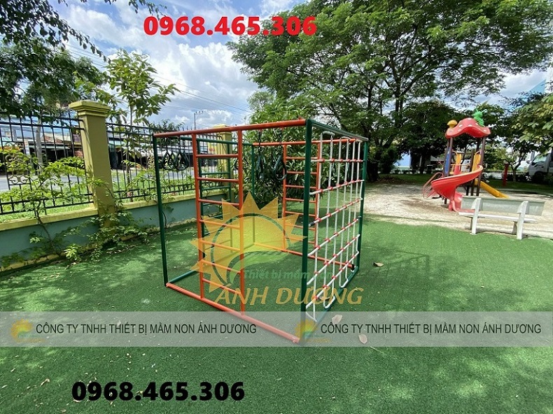 Thang leo vận động mầm non, thang leo trẻ em bằng sắt