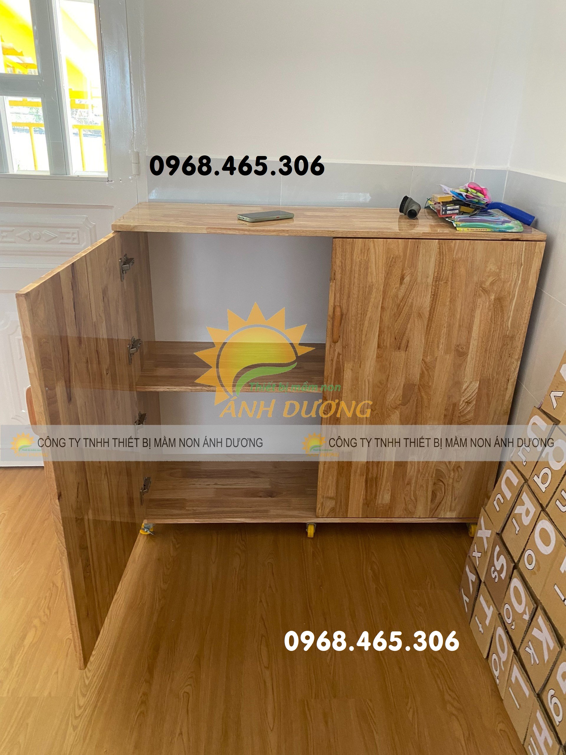 Tủ đựng chăn gối mầm non bằng gỗ, tủ gỗ nhà trẻ mẫu giáo