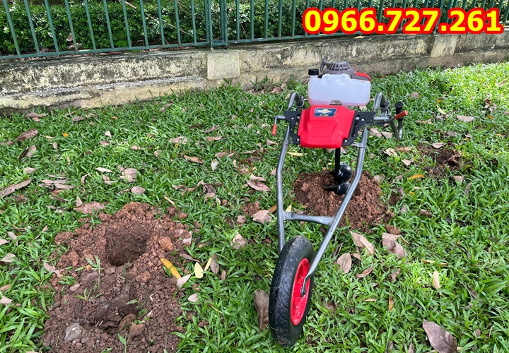 Máy khoan đất trồng cây , đào hố chôn cọc rào, cọc tre