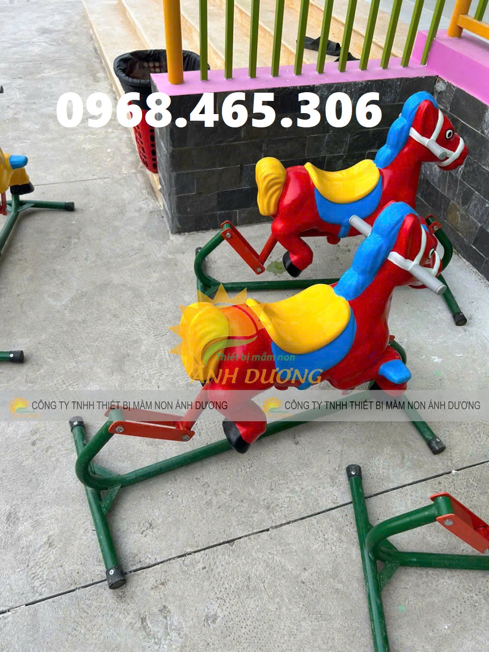Bập bênh con cá, con ngựa nhựa composite, bập bênh đôi trẻ em