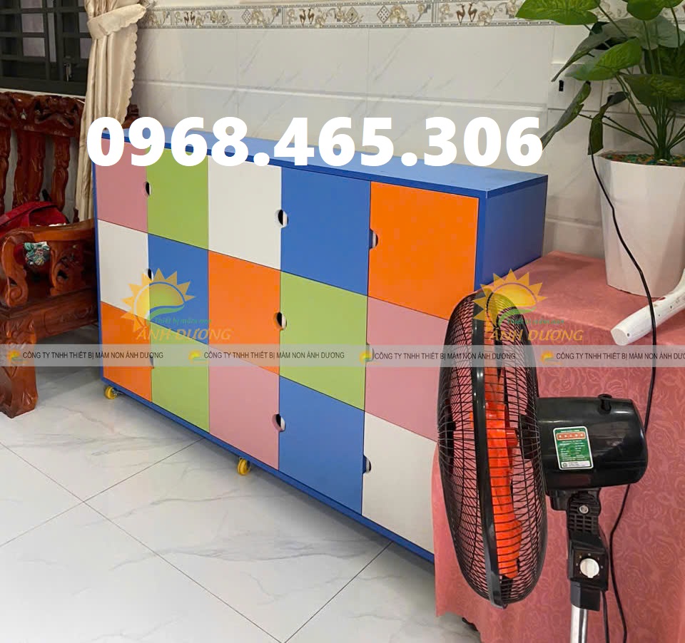 Tủ cặp dép mầm non, tủ đựng cặp mầm non bằng gỗ chất lượng cao