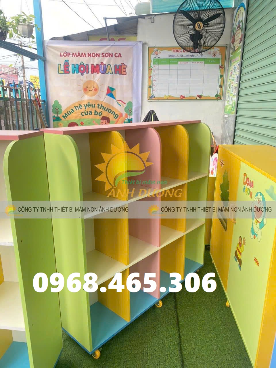 Tủ cặp dép mầm non, tủ đựng cặp mầm non bằng gỗ chất lượng cao