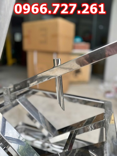 Thiết bị bổ dừa, đục dừa inox đa năng