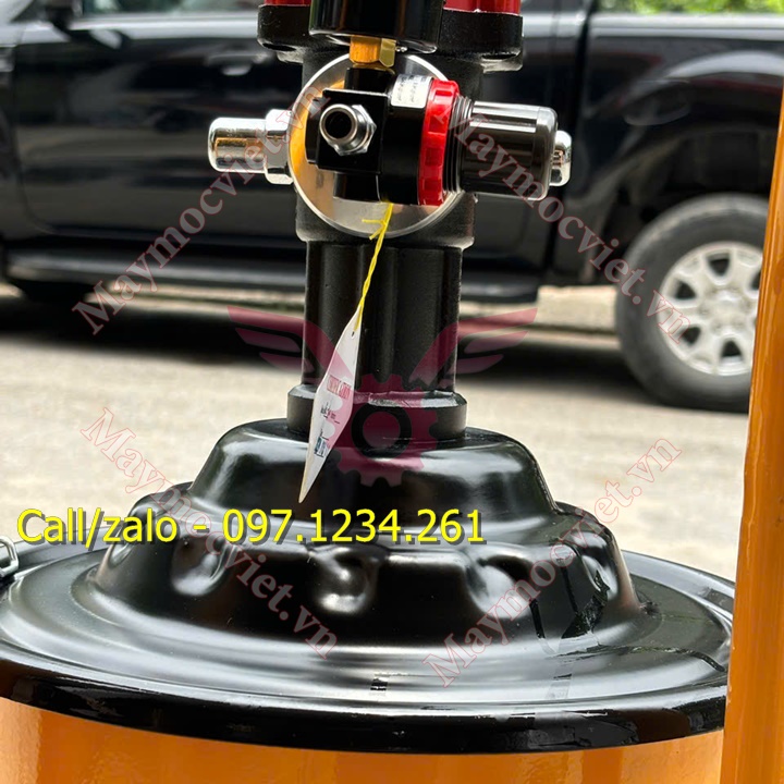 Máy bơm mỡ khí nén Kocu GZ-100 giá rẻ tại HN