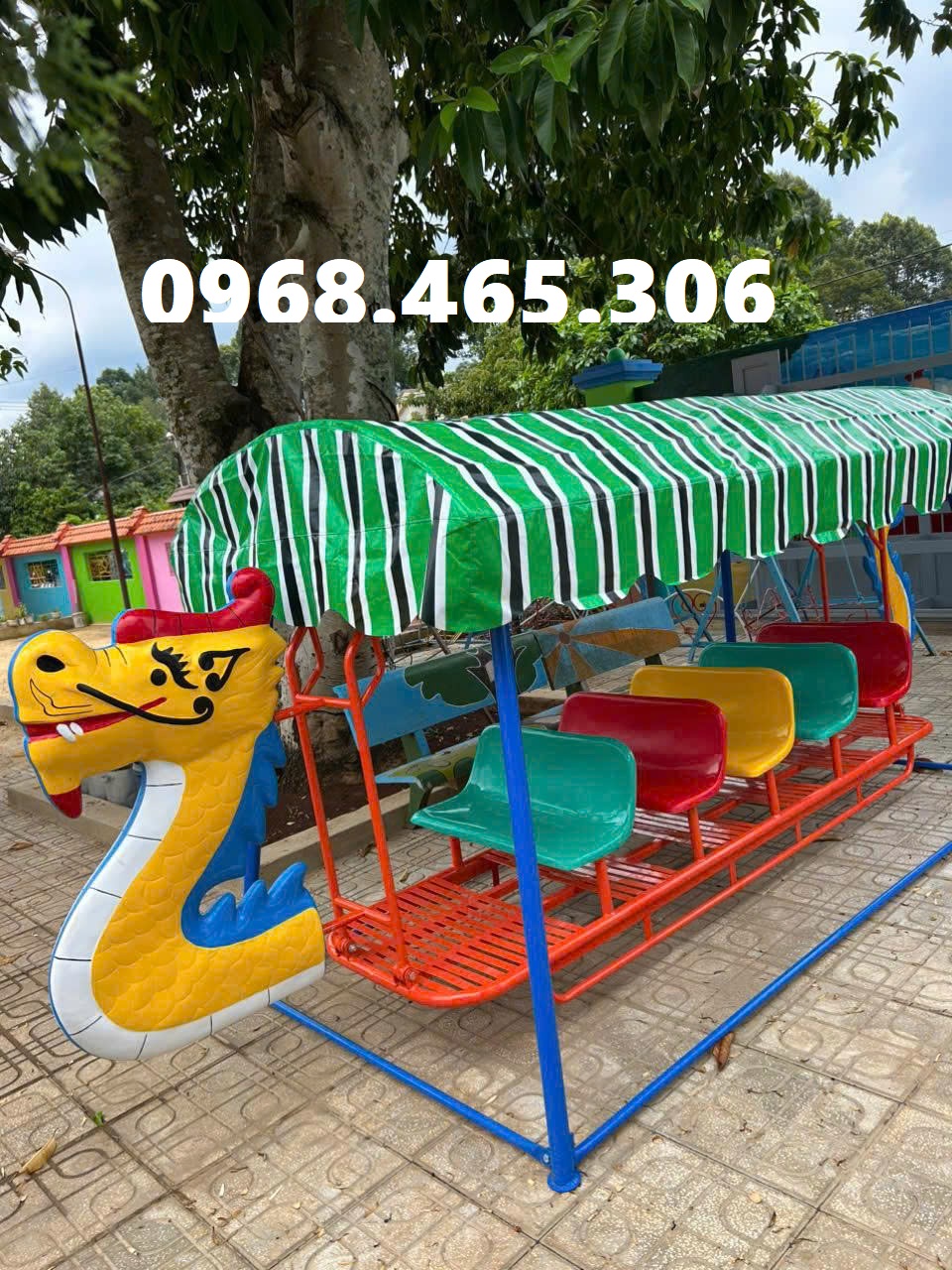 Xích đu treo mầm non, xích đu 3 con giống, xích đu 3 dạng 8 chỗ ngồi