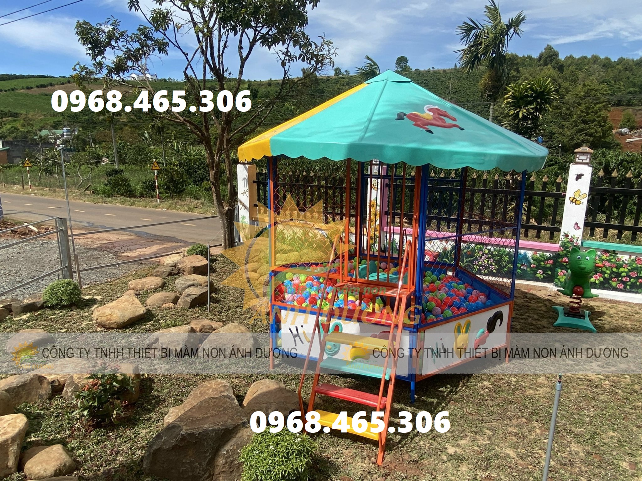 Nhà banh sắt trẻ em, nhà banh ngoài trời trẻ em, nhà banh lục giác