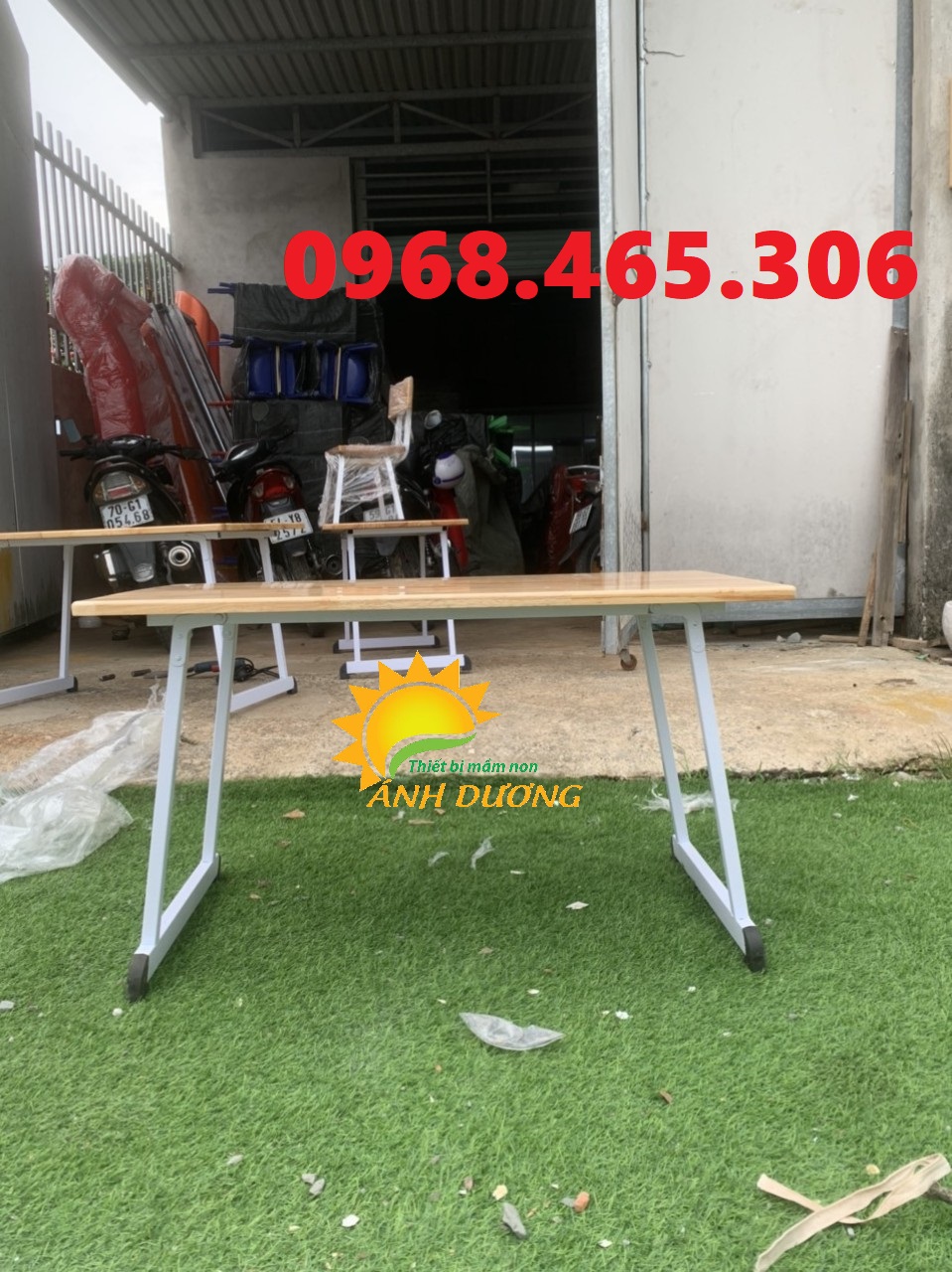 Bàn gập chân gỗ mầm non, bàn gỗ ghế gỗ mầm non nhà trẻ