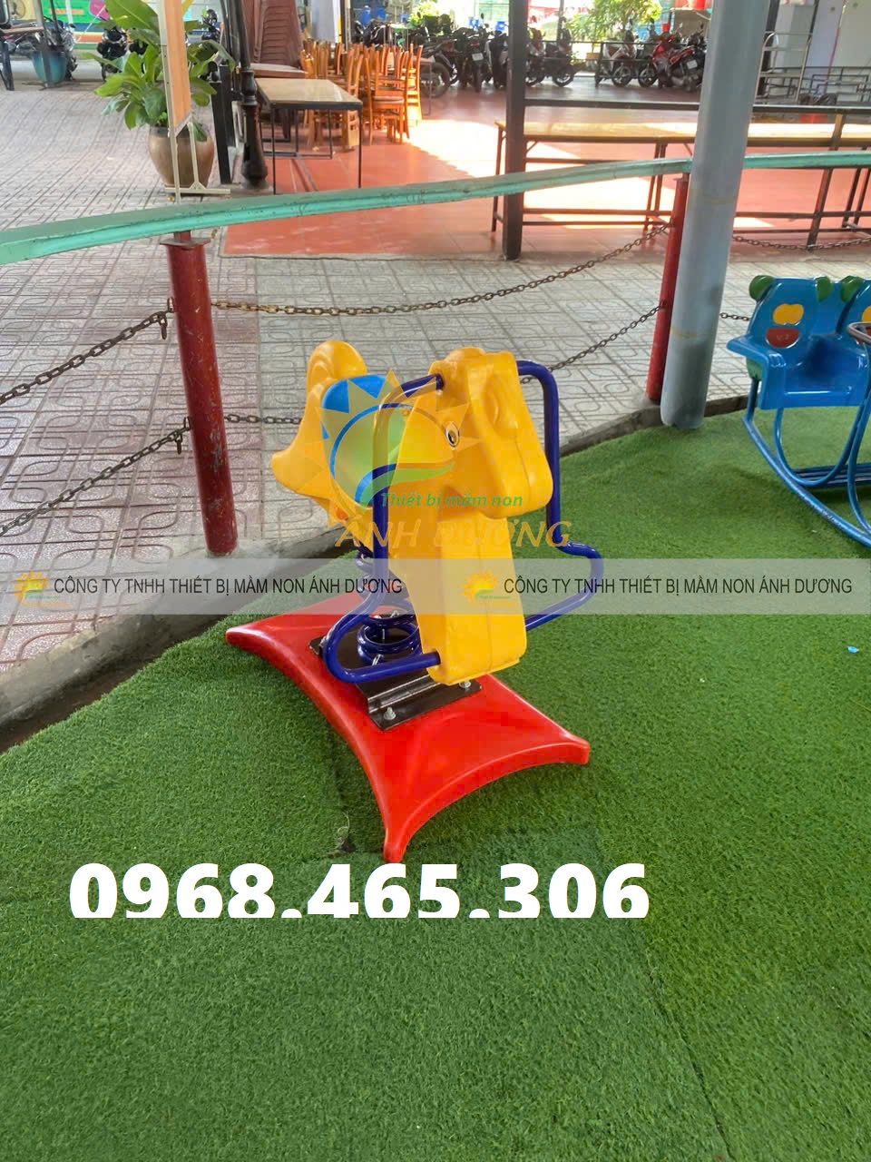 Thú nhún lò xo con ngựa, con gà, con vật nhún lò xo trẻ em