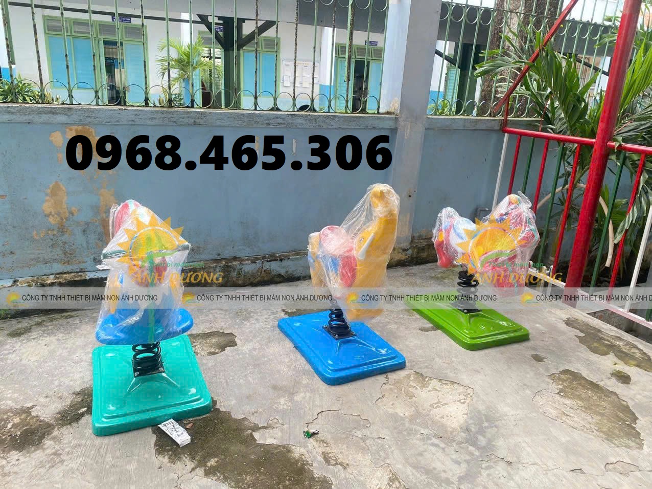 Thú nhún lò xo con ngựa, con gà, con vật nhún lò xo trẻ em