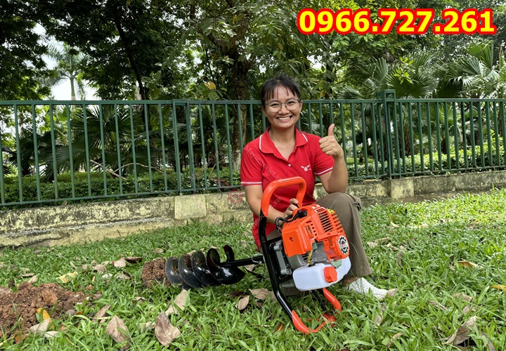 máy khoan đất , đào hố đất trồng cây có bánh xe di chuyển Turbo