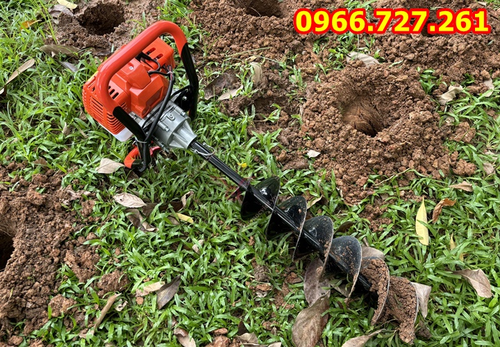 máy khoan đất , đào hố đất trồng cây có bánh xe di chuyển Turbo