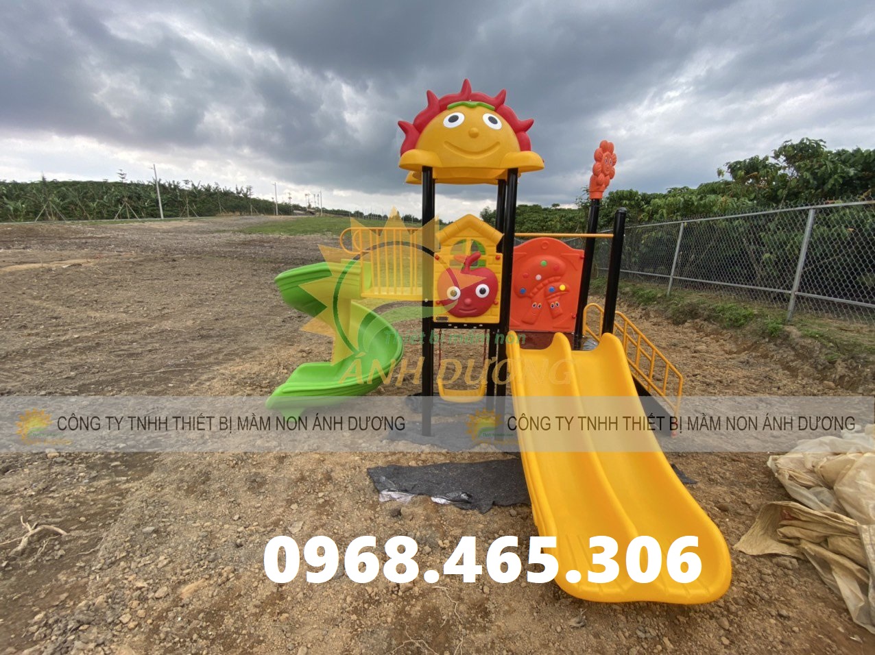Cầu trượt liên hoàn trẻ em ngoài trời nhập khẩu giá rẻ