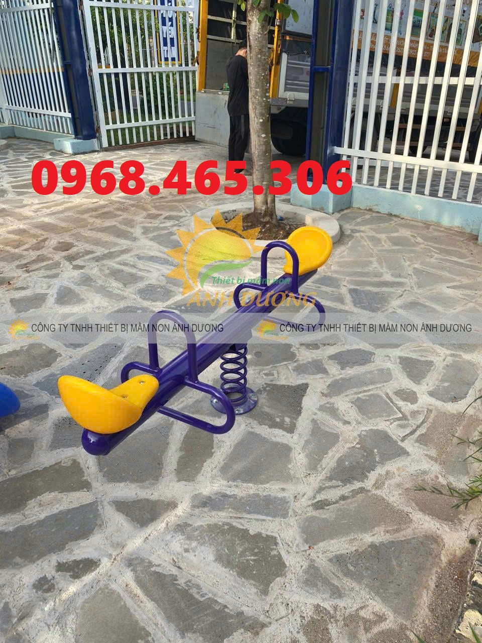 Bập bênh trẻ em, bập bênh thiên nga nhựa, bập bênh lò xo trẻ em,