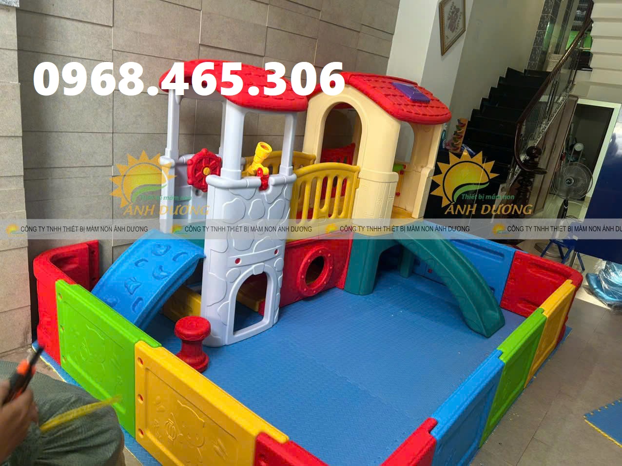 Nhà banh nhựa lắp ghép trẻ em, quây banh nhựa nhiều màu