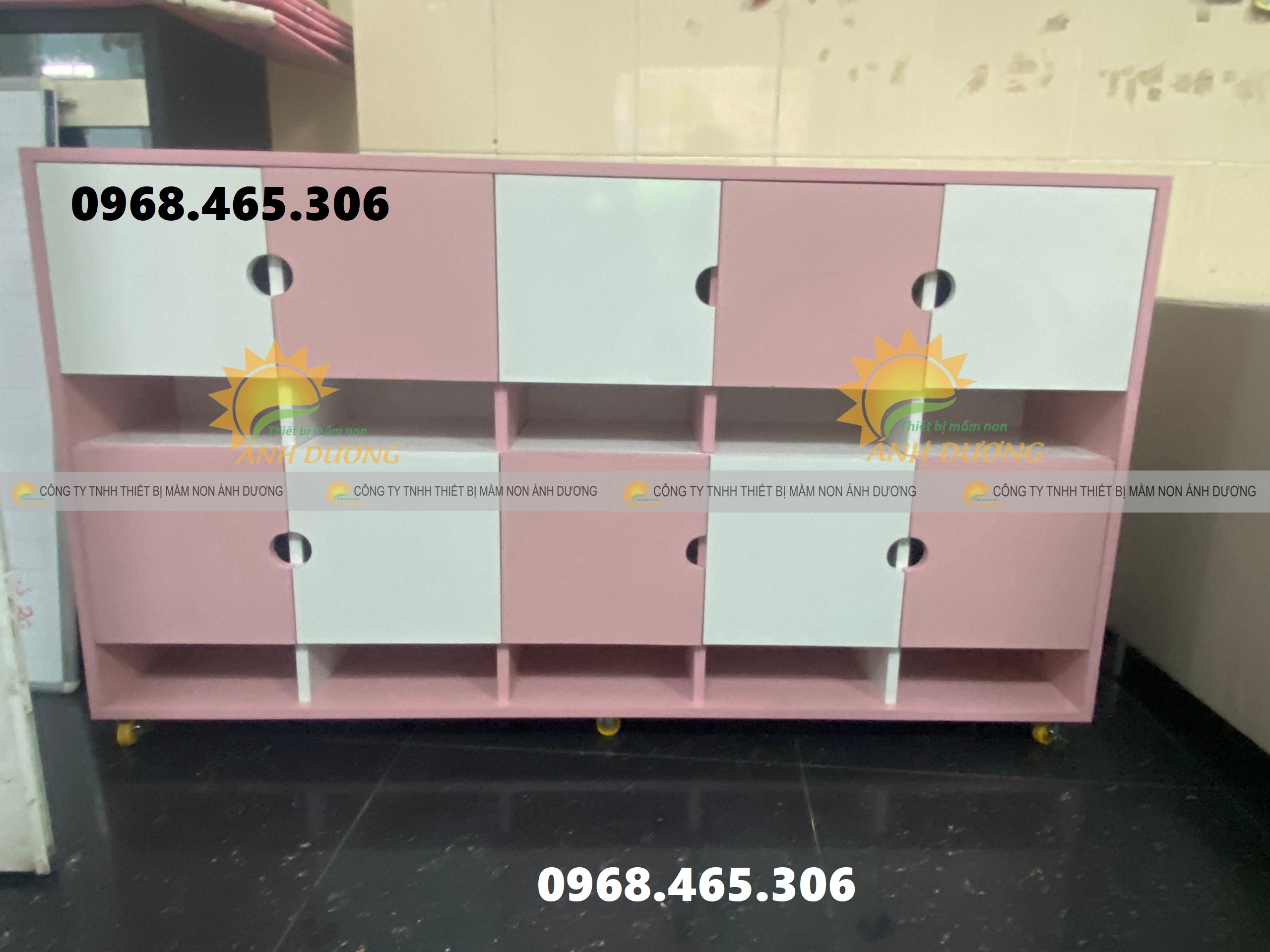 Kệ cặp mầm non, tủ đựng cặp mầm non, tủ cặp dép mầm non