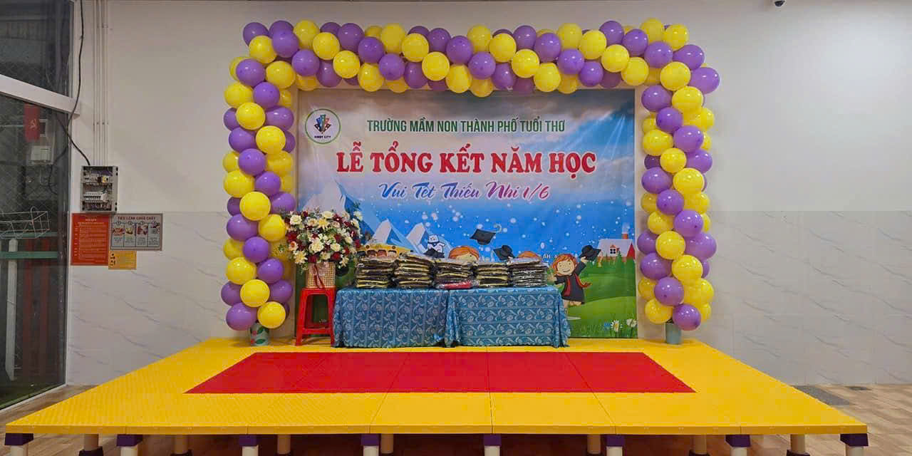 Bục sân khấu mầm non, sàn sân khấu lắp ghép mầm non nhiều màu