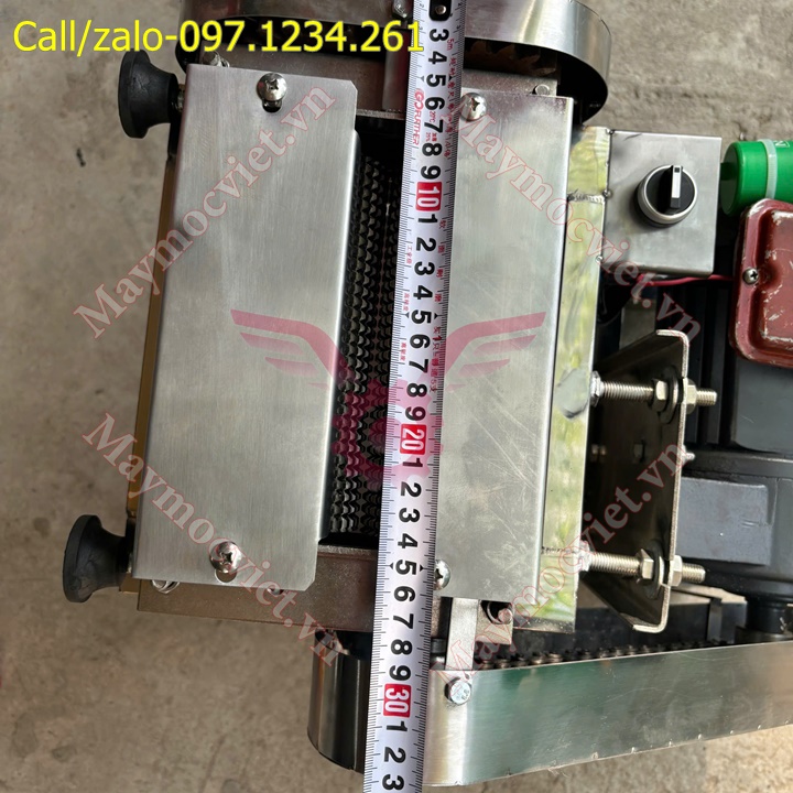 Máy cán thịt 2 lô gai VMT17 giá rẻ tại HN