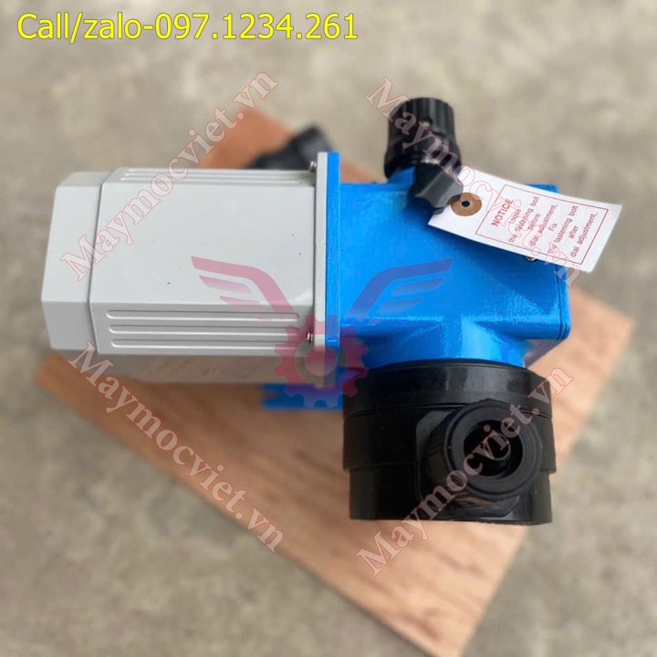 Bơm định lượng hóa chất AX1-52 giá rẻ tại HN