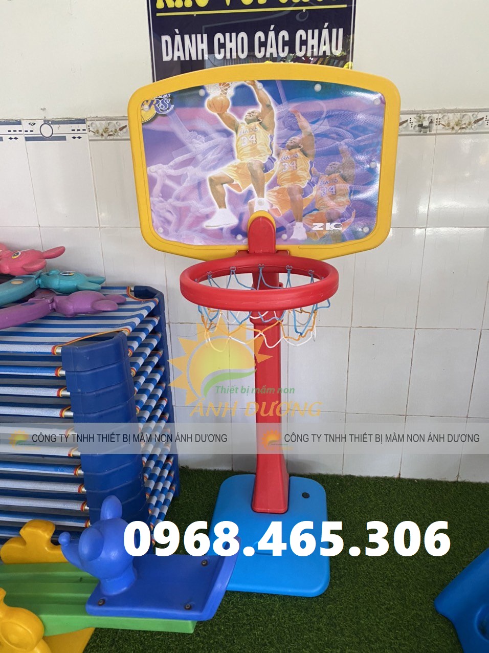 Trụ bóng rổ mầm non, trụ bóng rổ 3 vòng mầm non nhập khẩu