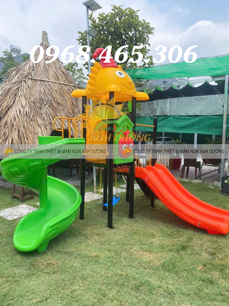 Cầu trượt mầm non, thang leo xích đu trẻ em ngoài trời