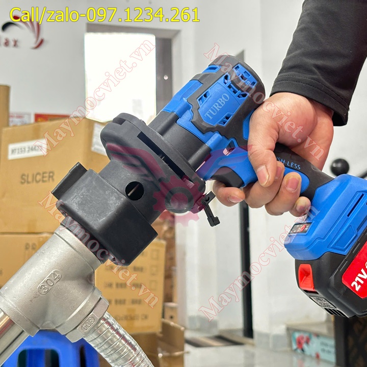 Máy bơm hóa chất chạy pin Turbo TBB1000 giá rẻ