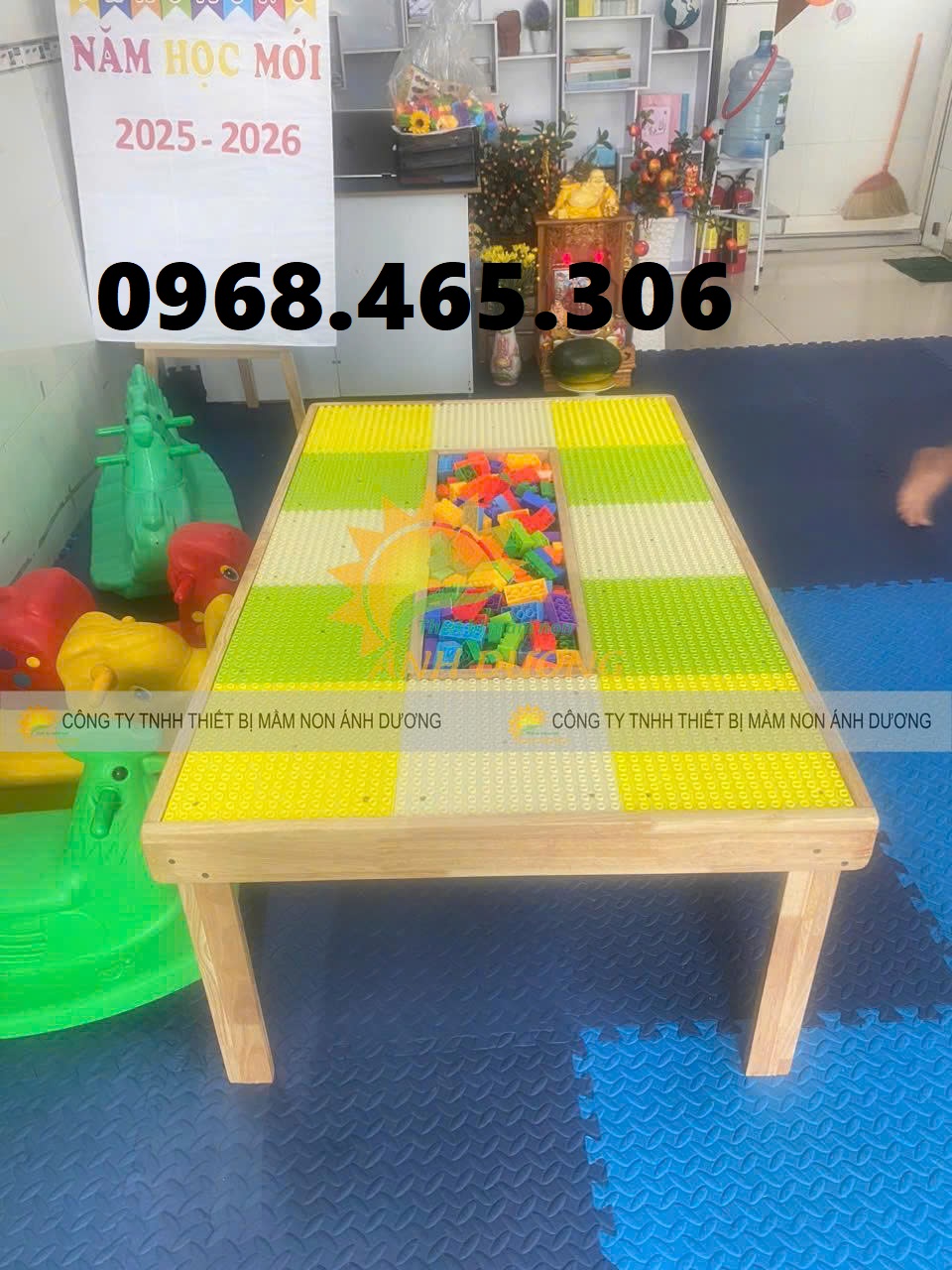 bàn leho trẻ em, bàn chơi lego cho bé, bàn lego mầm non