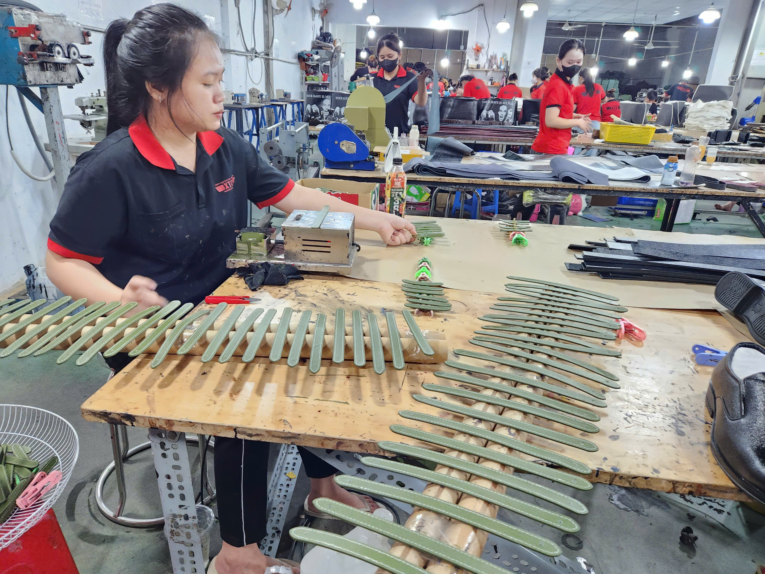 Trường Chinh- công ty đồ da tại Sài Gòn