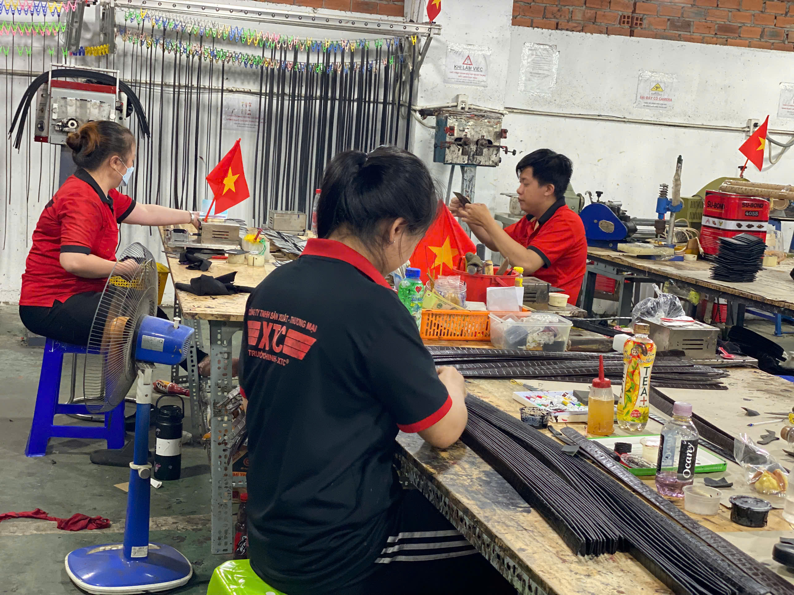 Trường Chinh- chuyên sản xuất các mặt hàng cho local brand