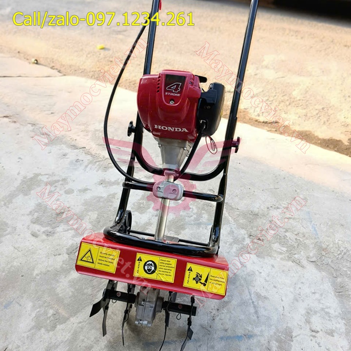 Máy sạc cỏ vuông 4 thì đẩy tay giá rẻ của Vinmax