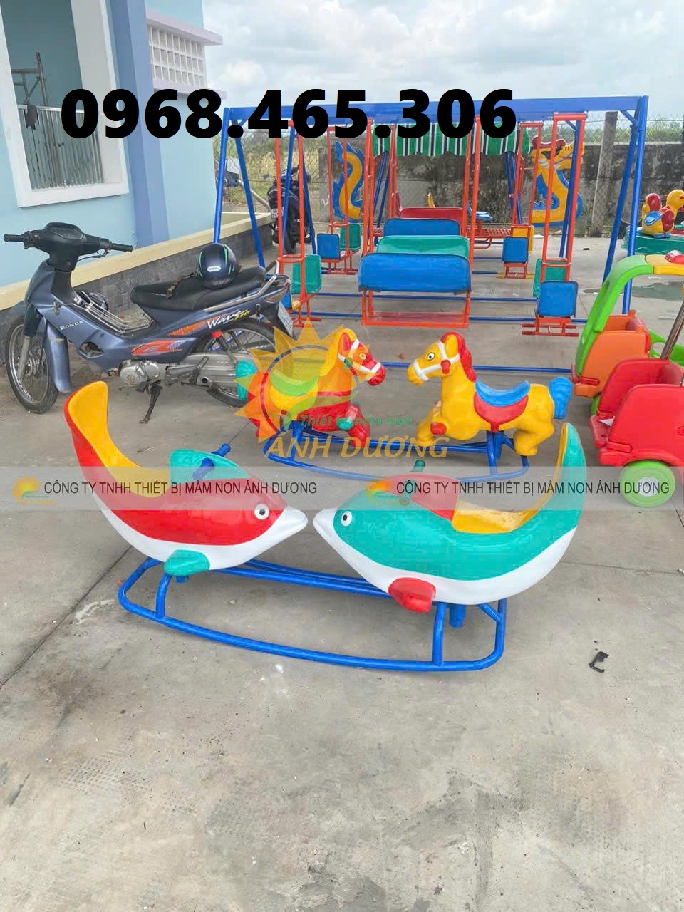 Bập bênh 2 con cá mầm non, bập bênh con cá nhựa composite