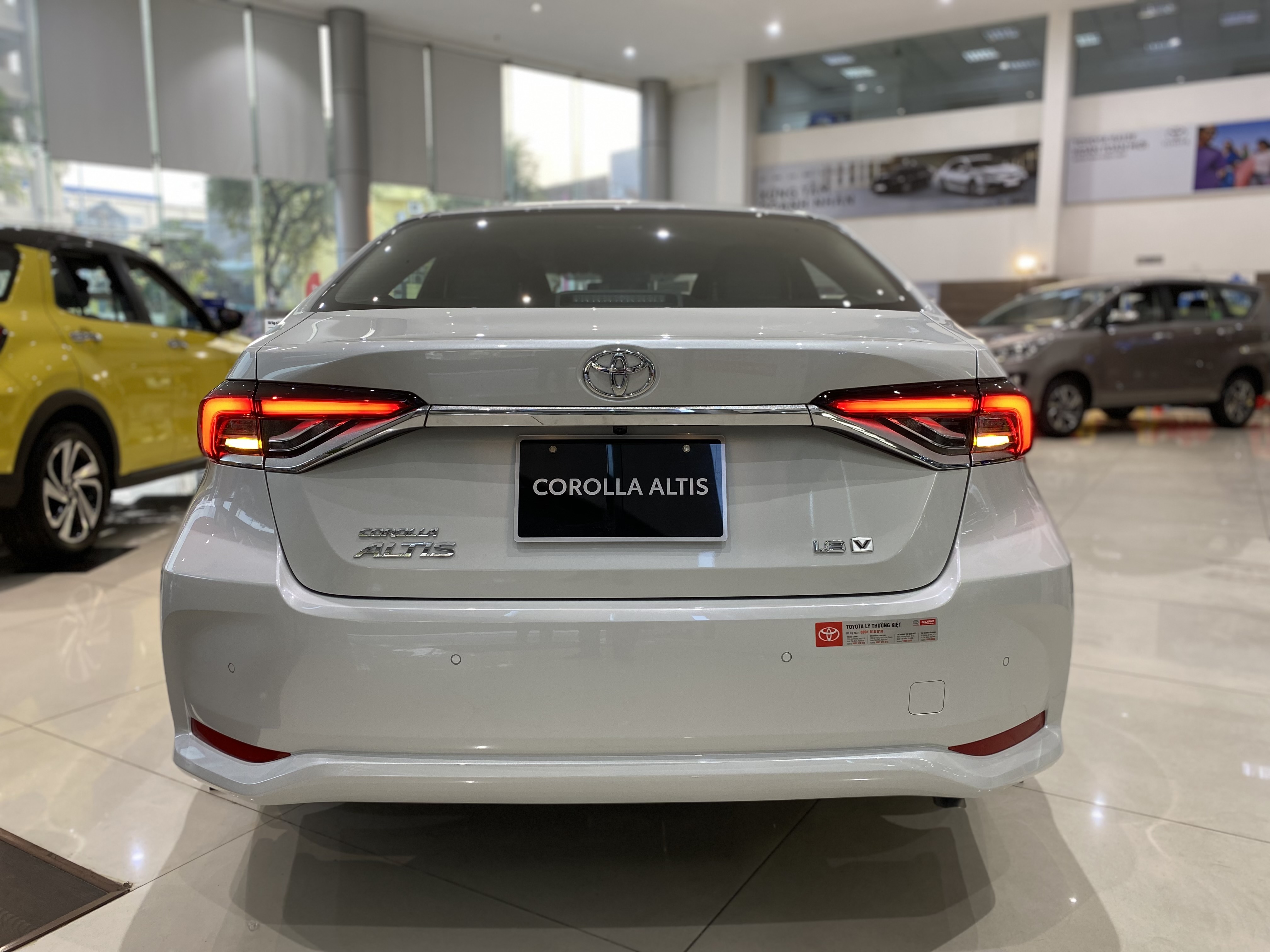 Toyota Corolla Altis 2023 - Nhập Thái Lan - Ưu đãi khủng