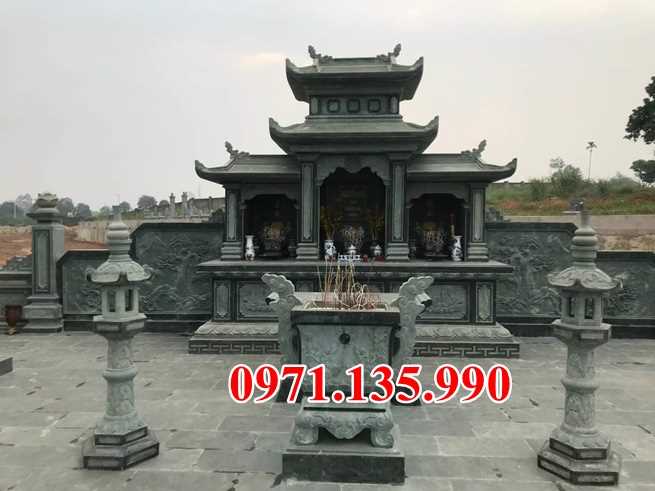 Khuôn viên lăng mộ bằng đá bán Hậu Giang - gia tộc dòng họ