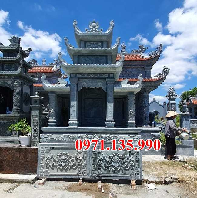 Khuôn viên lăng mộ bằng đá bán Hậu Giang - gia tộc dòng họ