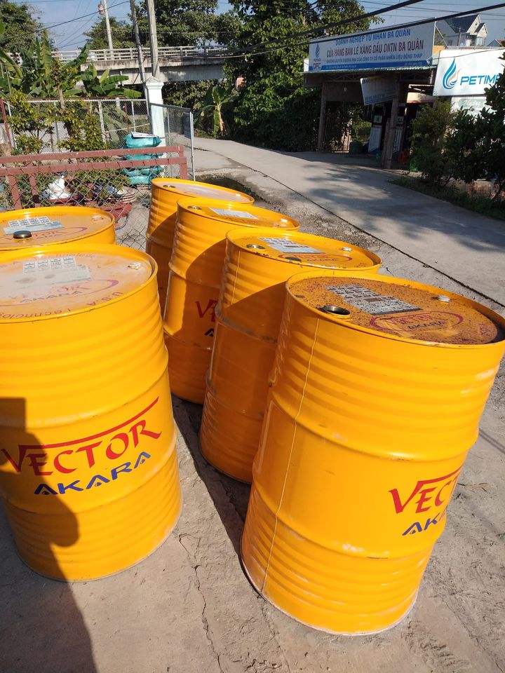 Làm nhà phân phối độc quyền dầu nhớt Vector, chiết khấu cao, vốn thấp