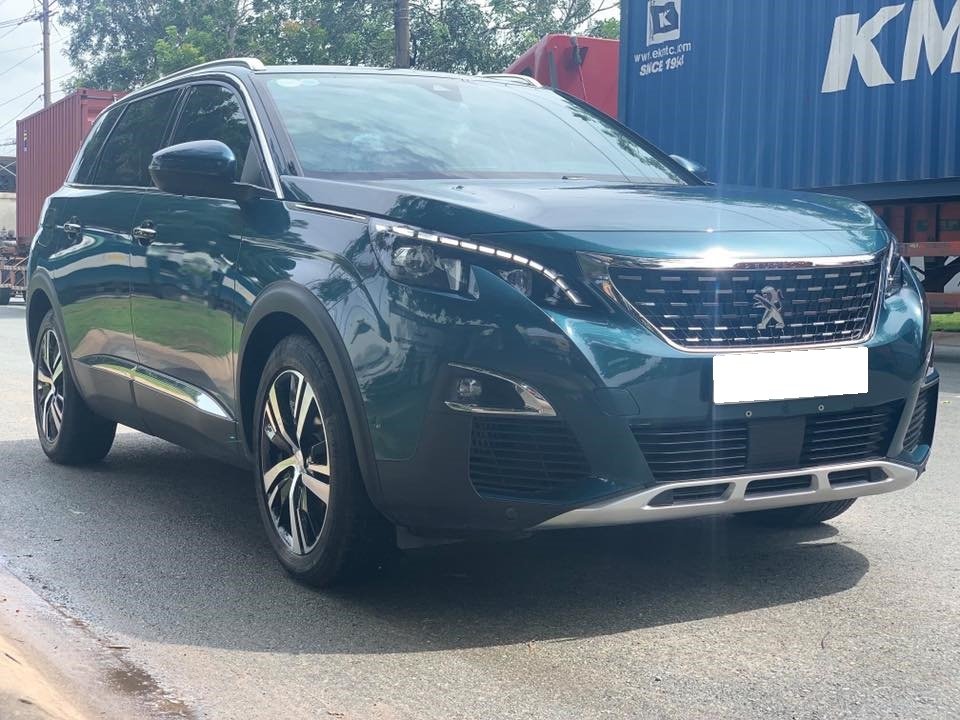 Cần bán xePeugeot 5008 AT full 2018 màu xnah ngọc