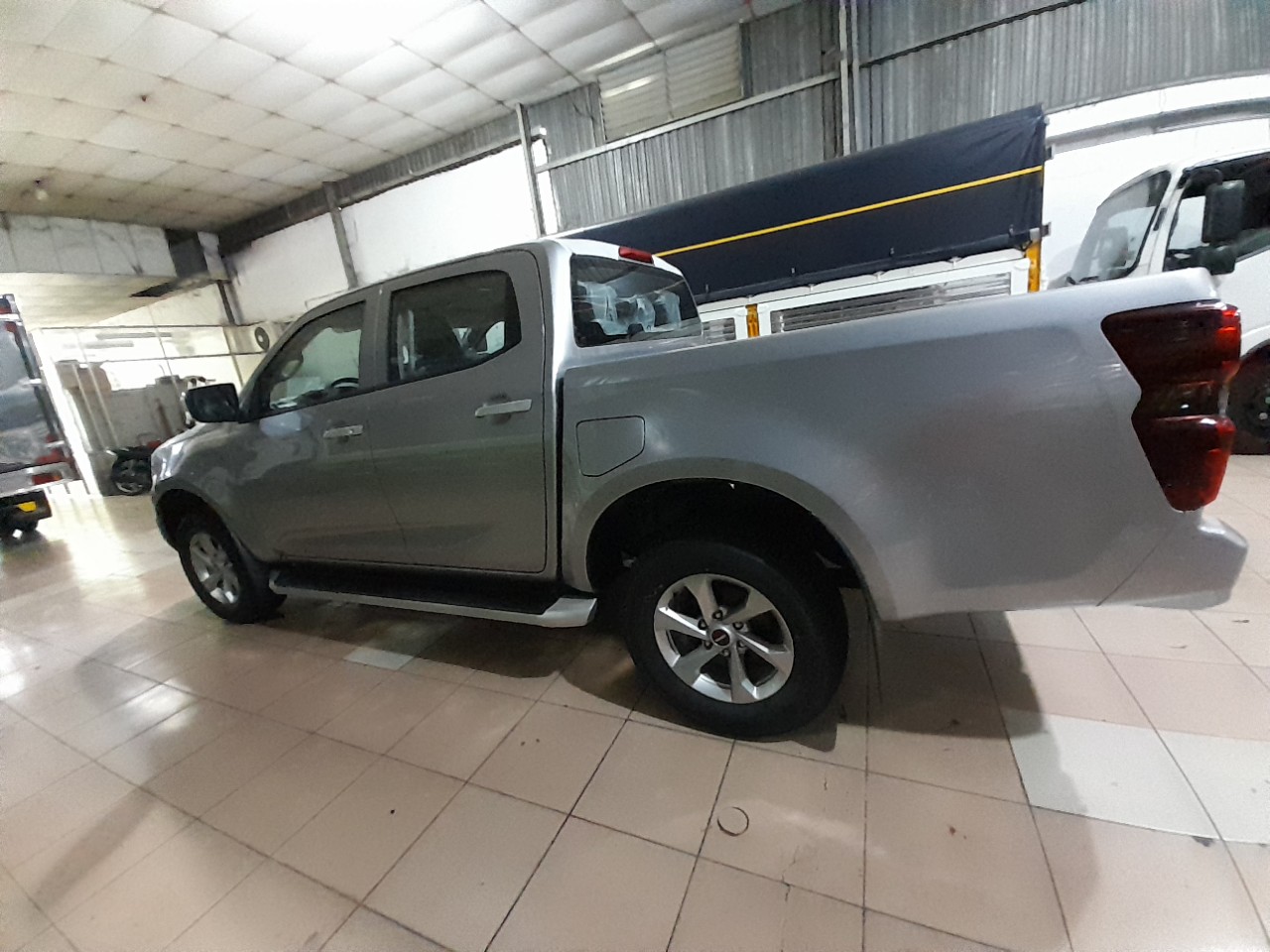 Isuzu Dmax Prestige 2022 - có sẵn giao ngay! Thanh Lý