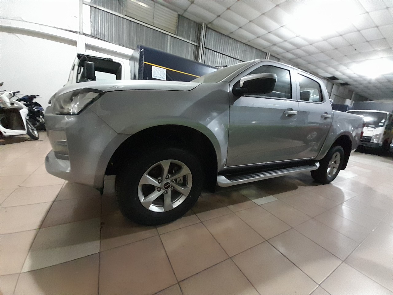 Isuzu Dmax Prestige 2022 - có sẵn giao ngay! Thanh Lý