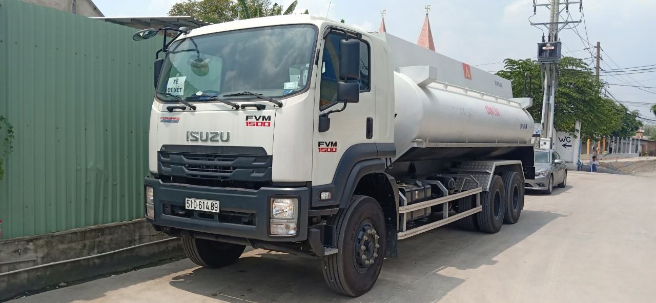 ISUZU FVM34T - BỒN XĂNG DẦU XITEC - 20m3 - Tiêu chuẩn tổng kho Nhà Bè